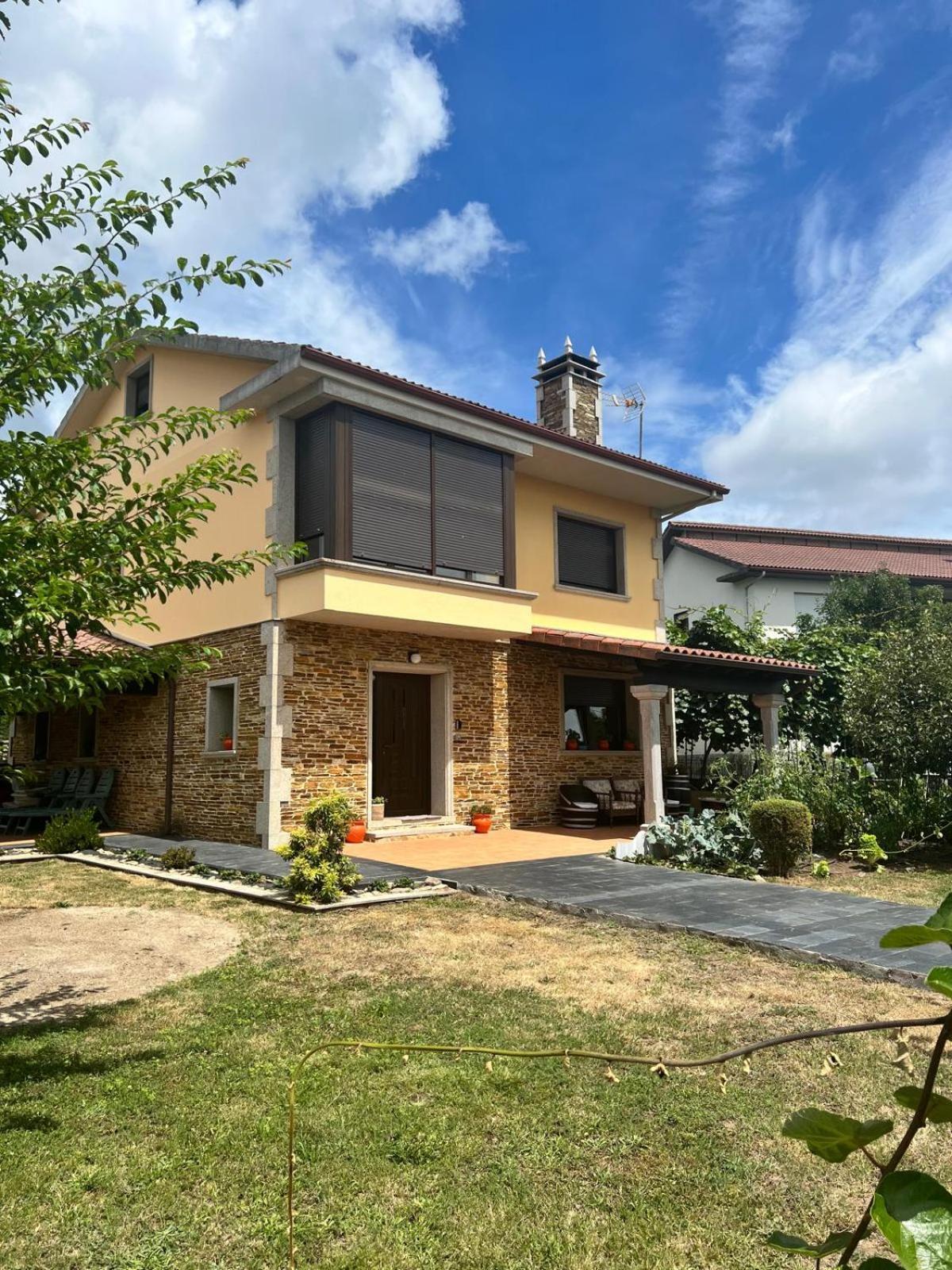 Vivienda Turistica Os Galegos En Palas De Rey Palas de Rei Extérieur photo